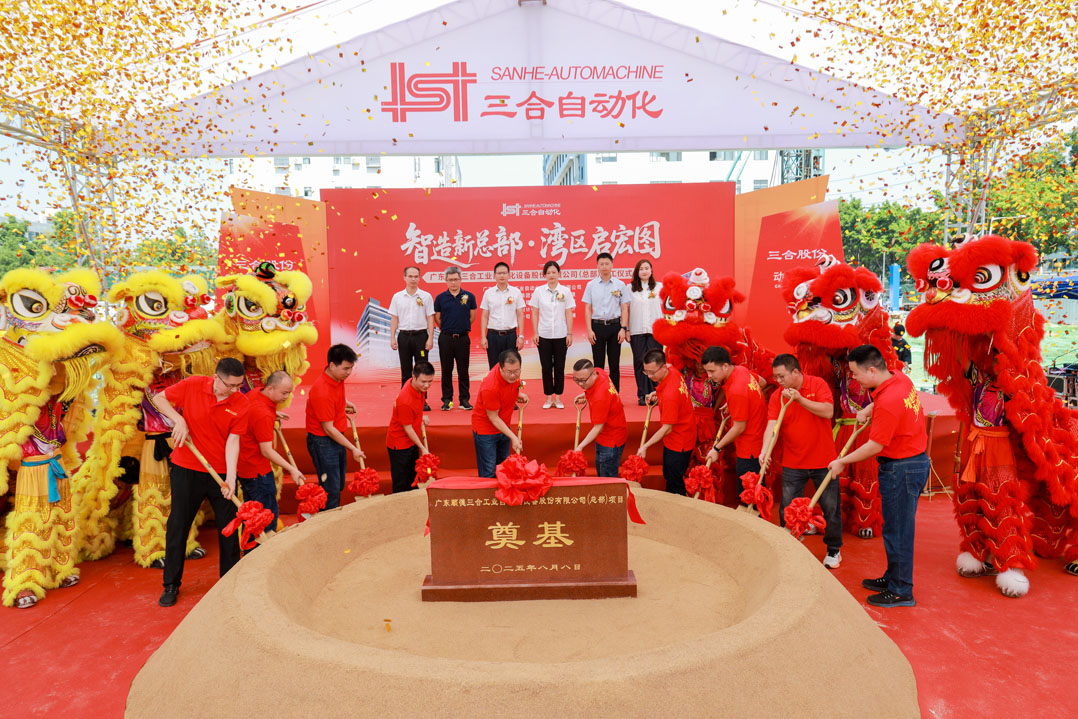 1757991829561709.jpg EOSR8986.jpg