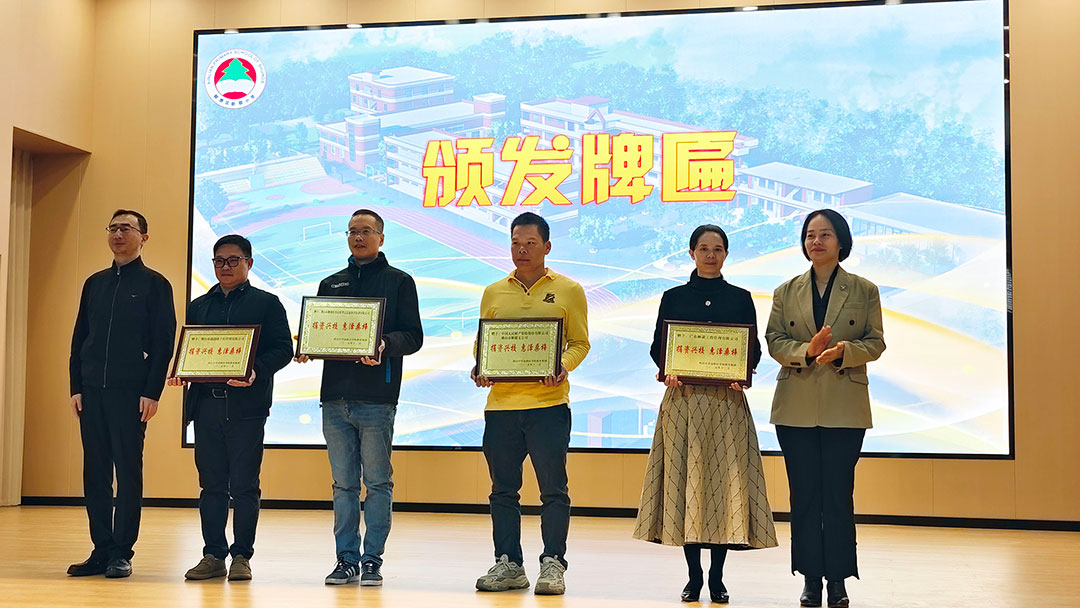 1767690145599764.jpg 966684f3efcfb50cd115660275a0a44e.jpg